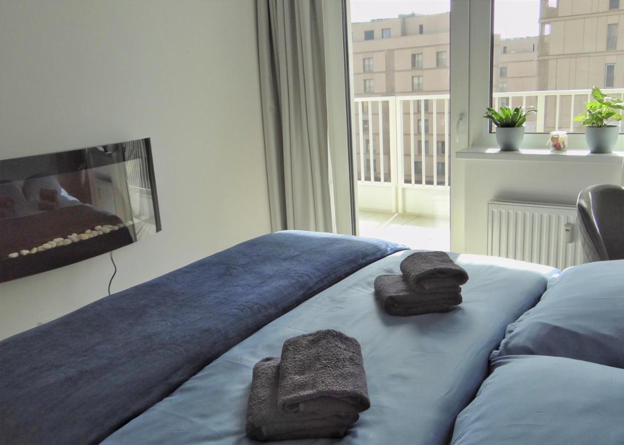 Top Urban Apartment - Free Parking, Green Energy, Modern Style براتسيلافا المظهر الخارجي الصورة