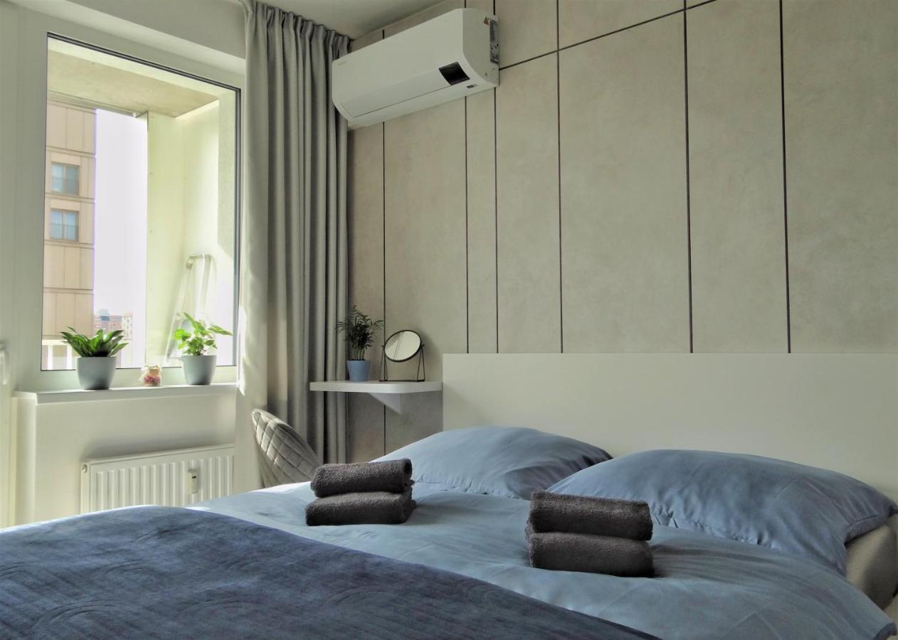 Top Urban Apartment - Free Parking, Green Energy, Modern Style براتسيلافا المظهر الخارجي الصورة